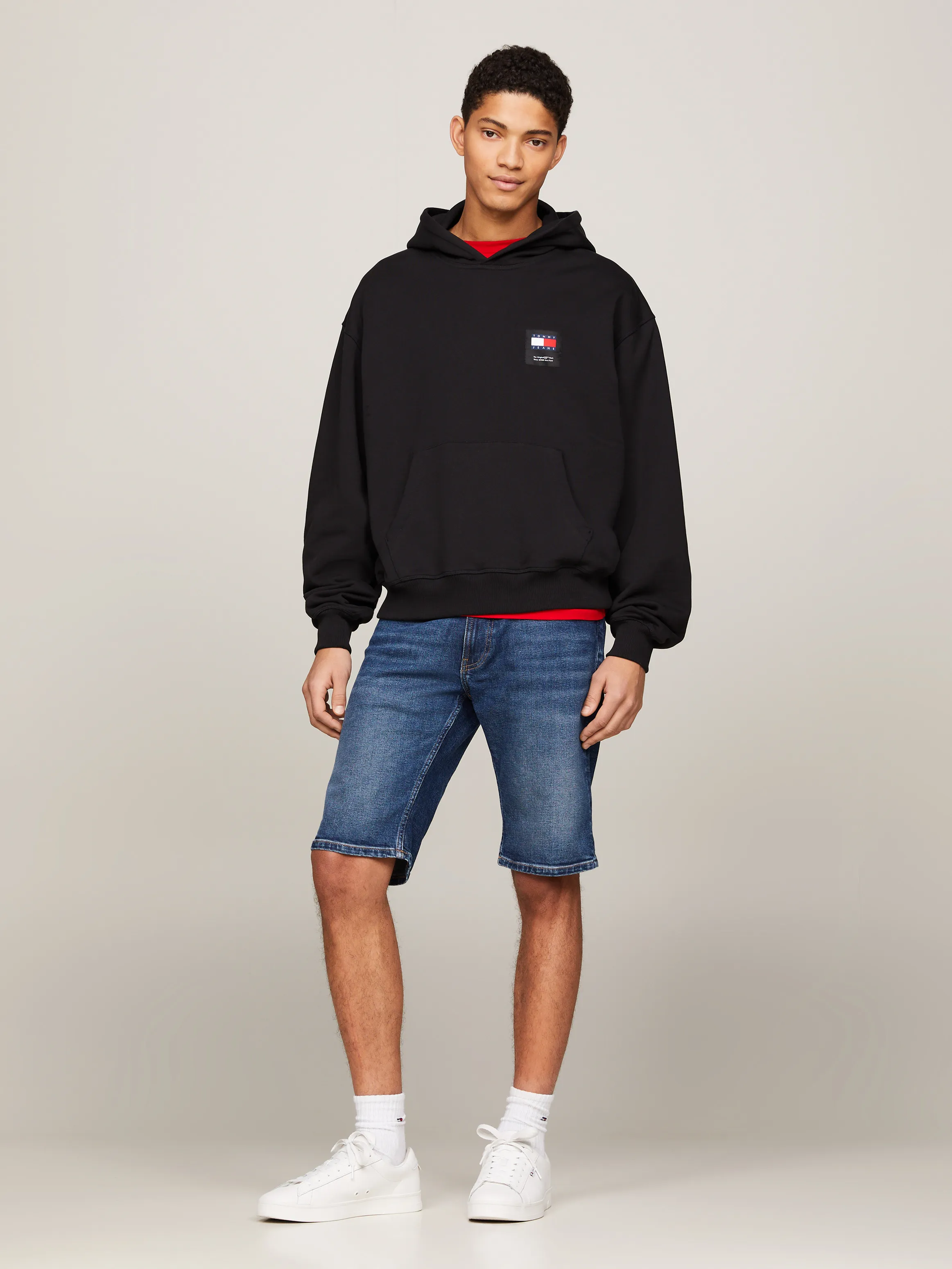 Classics Back Logo Boxy Fit Hoodie | Sweatshirts & Hoodies | Tommy Jeans