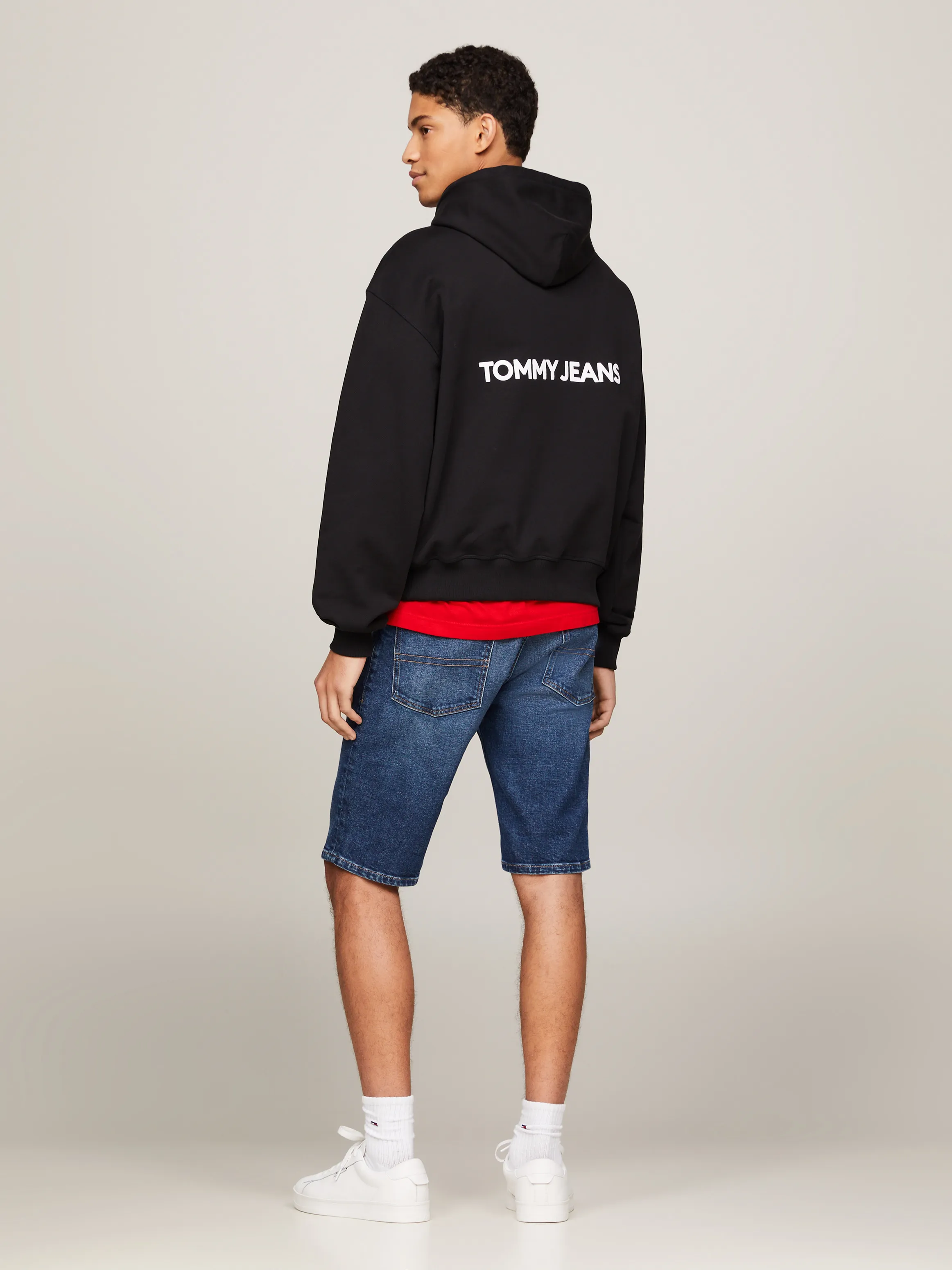 Classics Back Logo Boxy Fit Hoodie | Sweatshirts & Hoodies | Tommy Jeans