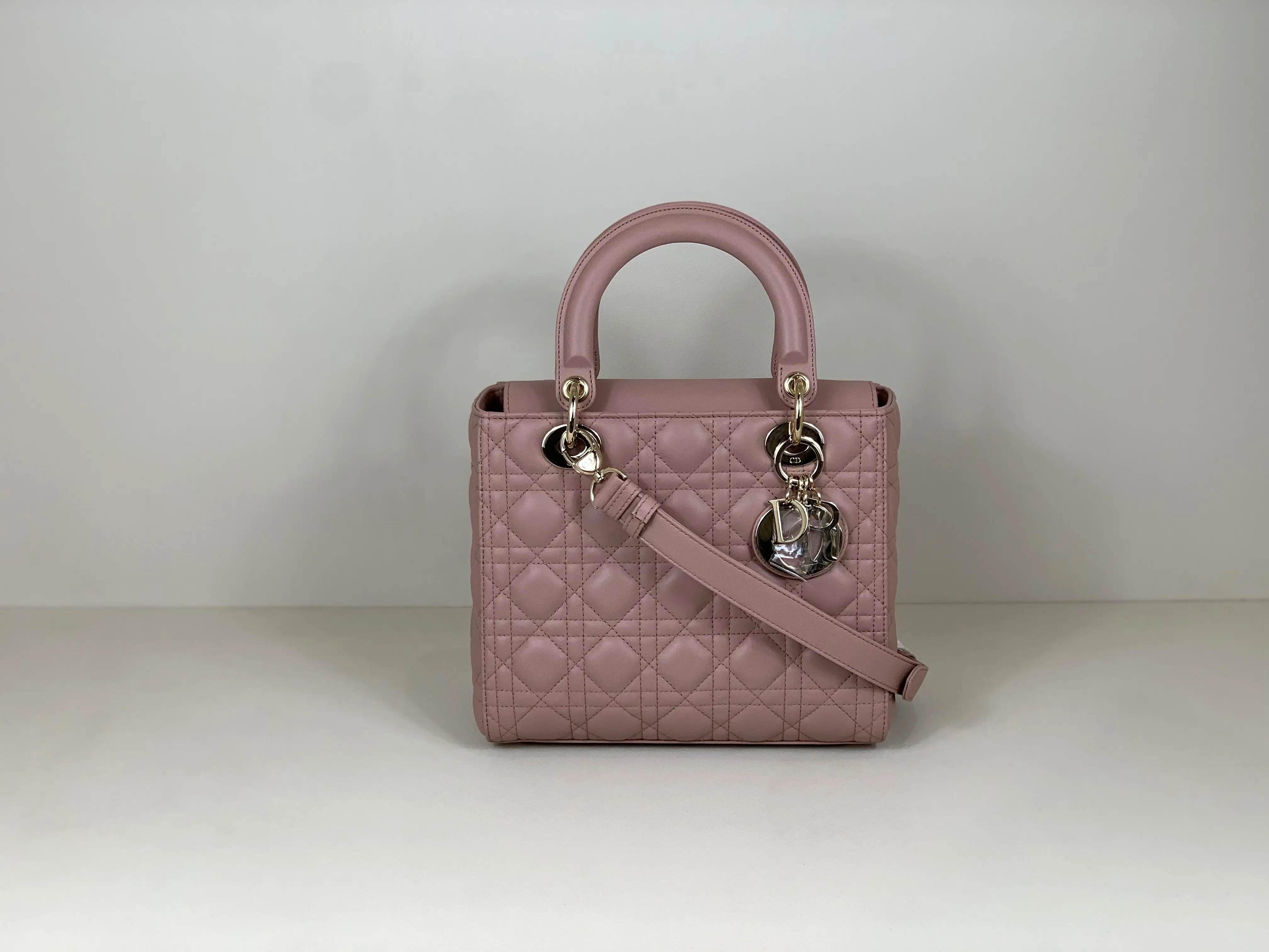 DIOR - Lady Dior pink medium bag silver hardware