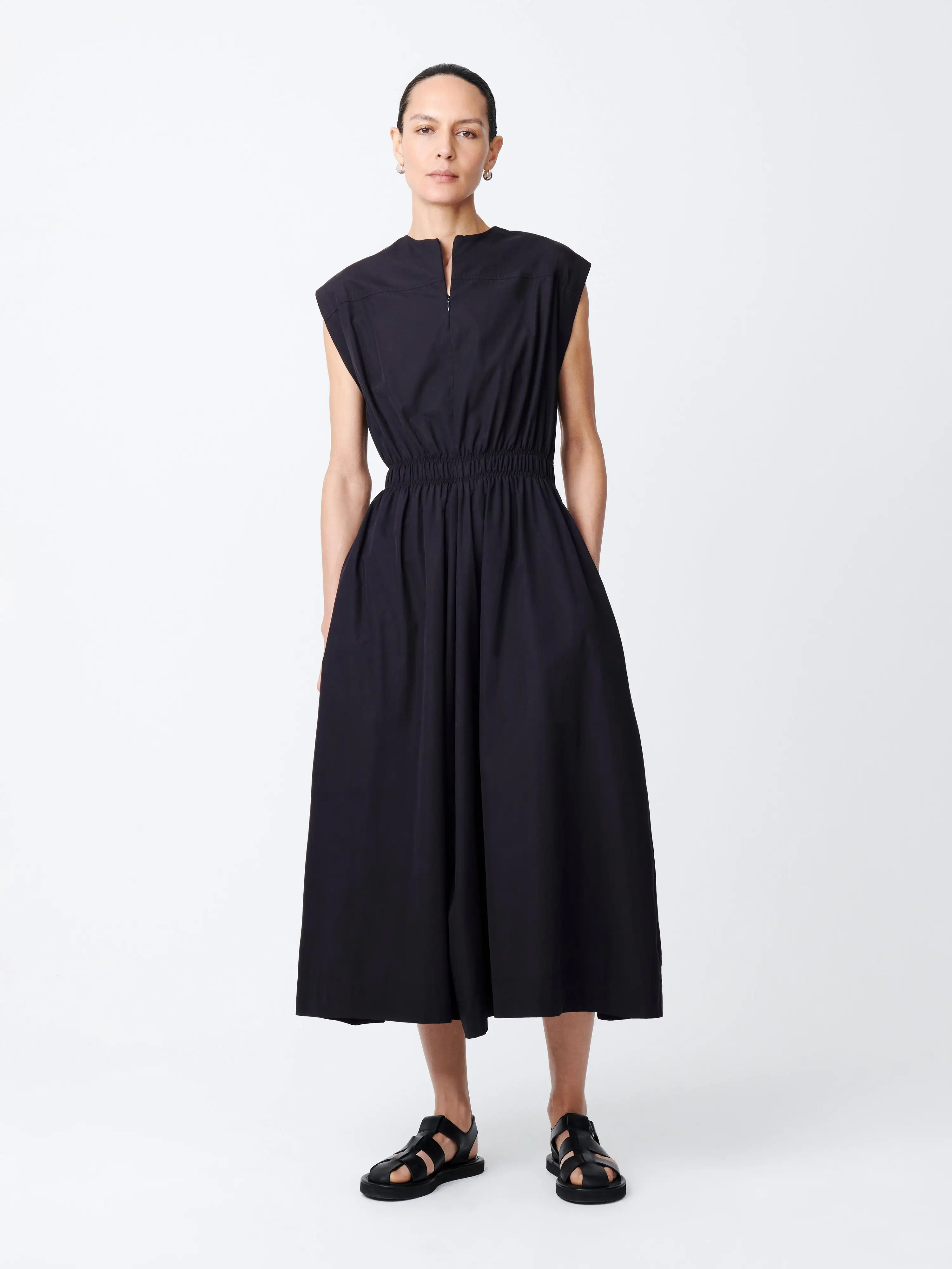 Katrine Dress in Darkest Navy