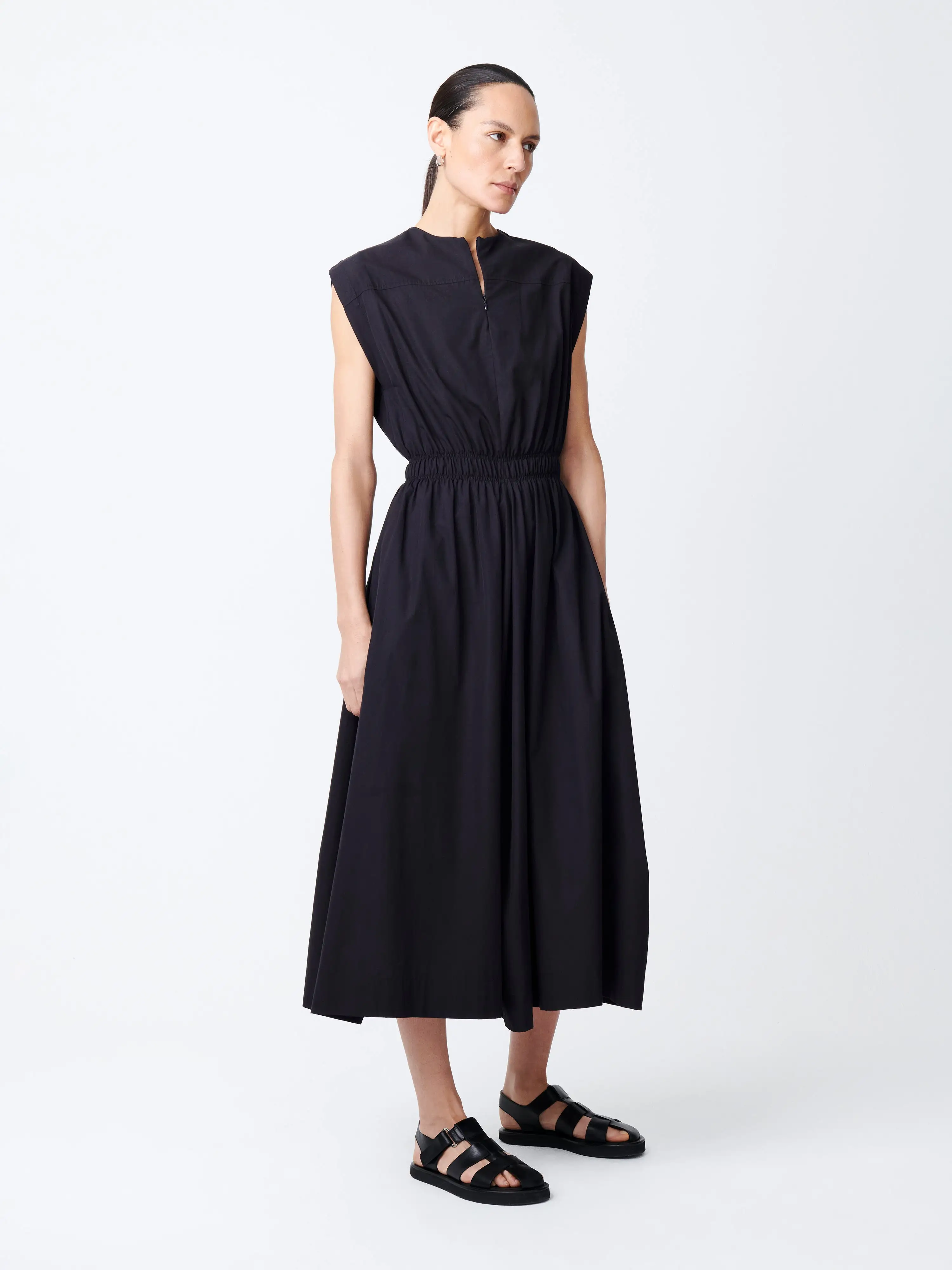 Katrine Dress in Darkest Navy