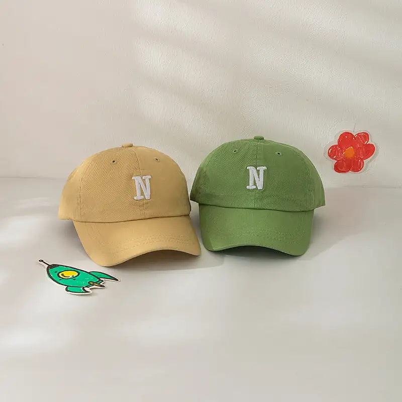 Kid Unisex Solid Color Alphabet Accessories Hats Wholesale 240111117