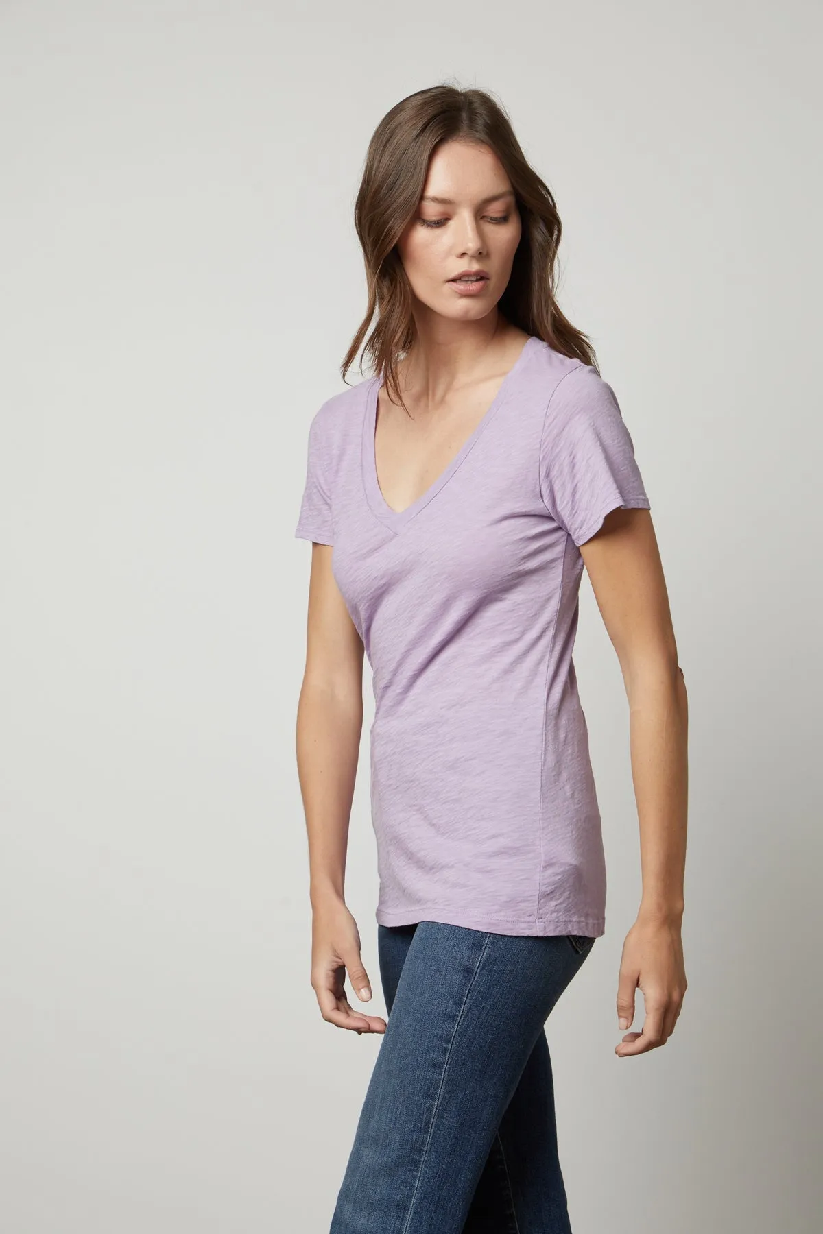 LILITH COTTON SLUB V-NECK TEE