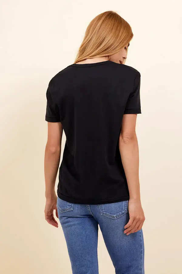 Majestic Lyocell Cotton Semi Relaxed Short Sleeve V-Neck in Noir