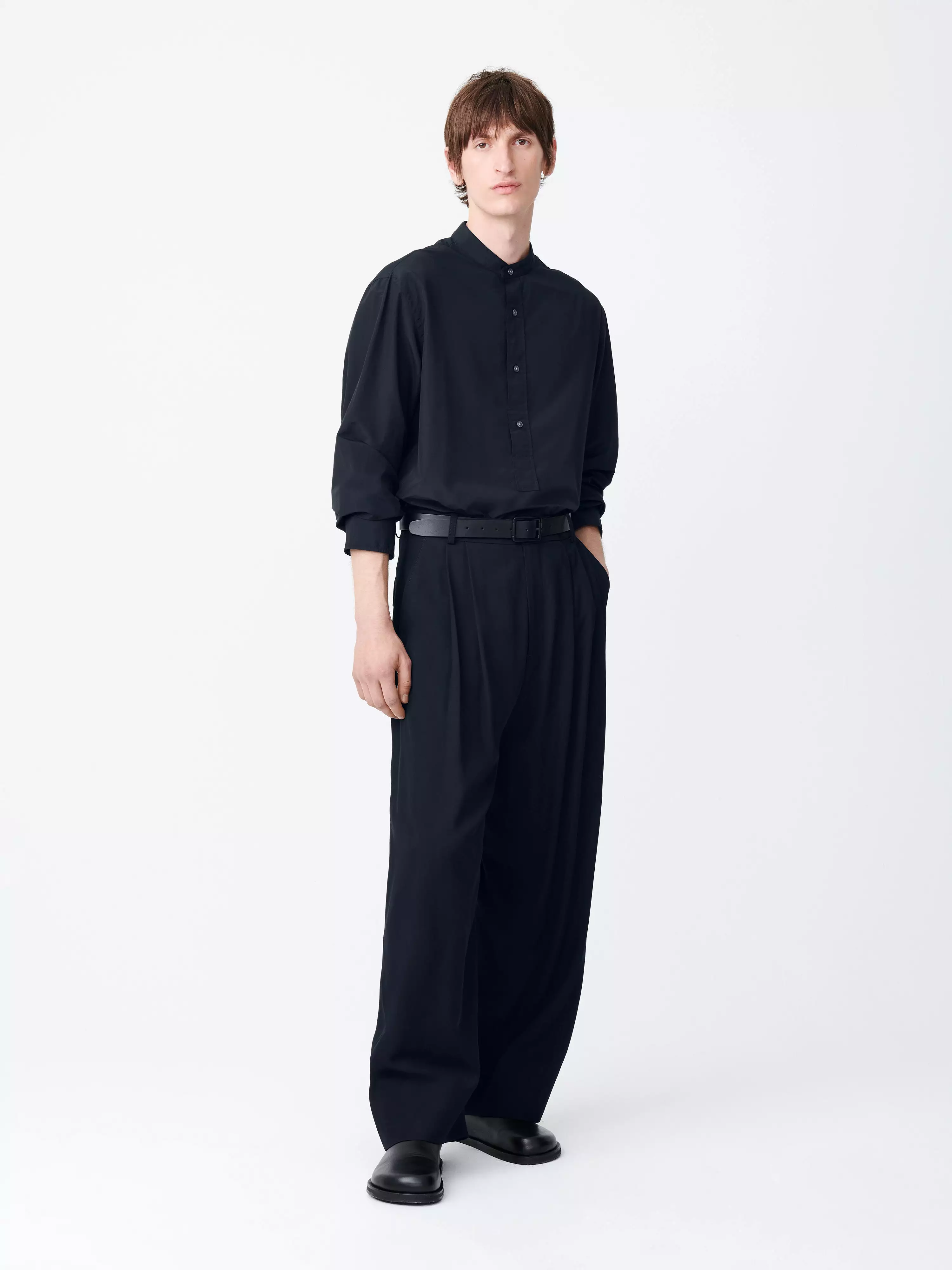 Nemo Pant in Darkest Navy