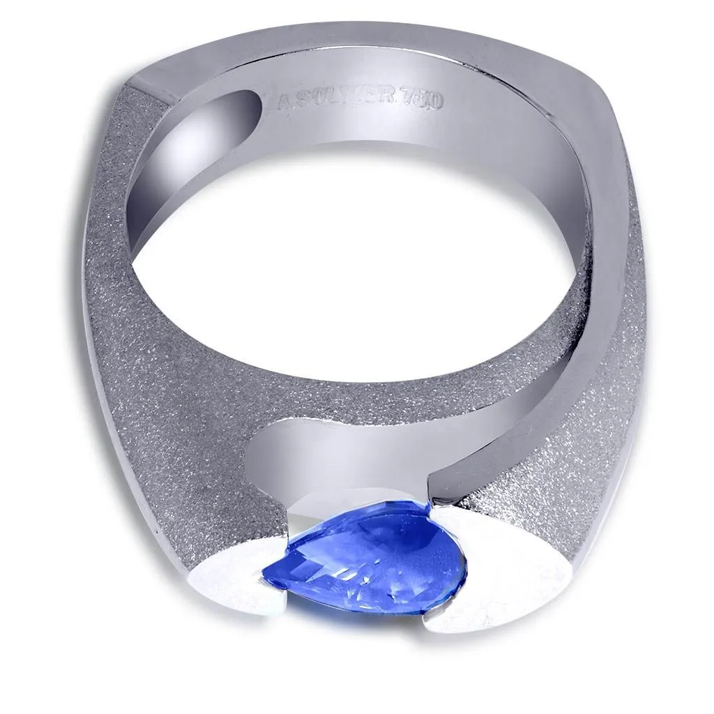 Passion Tanzanite Ring In White Gold