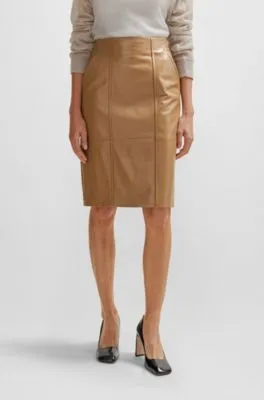 Seam-detail pencil skirt in lamb leather