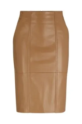 Seam-detail pencil skirt in lamb leather